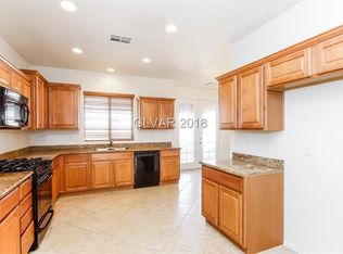 2660 Rue Montpellier Ave, Henderson, NV 89044