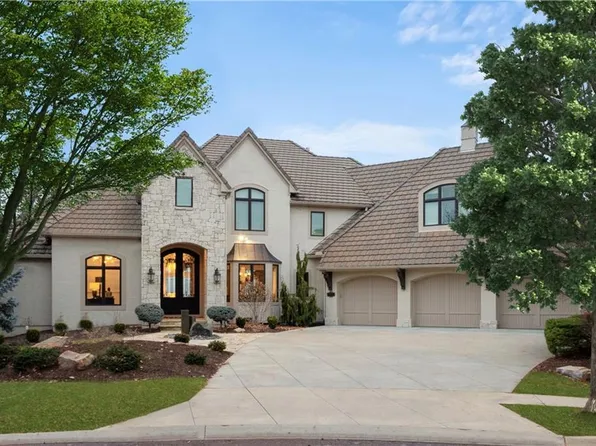 13720 Horton Dr, Overland Park, KS 66223