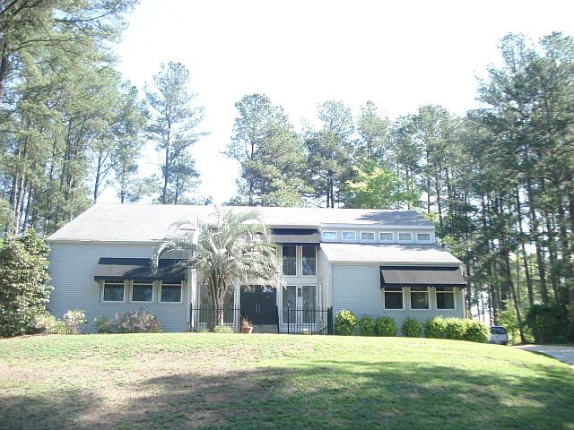 1st image of 3523 Interlachen Dr