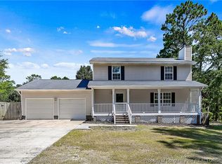 624 Porter Rd, Hope Mills, NC 28348