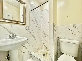 Rented by HOLTON REAL ESTATE INC.