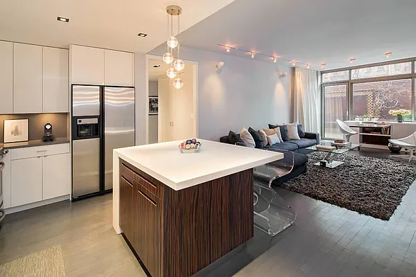 Sold by Town Residential | media 13