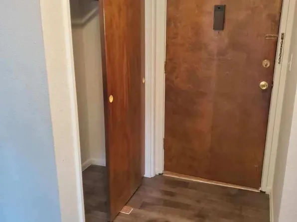 Eastview, 2222 S 17th St #203, Grand Forks, ND 58201