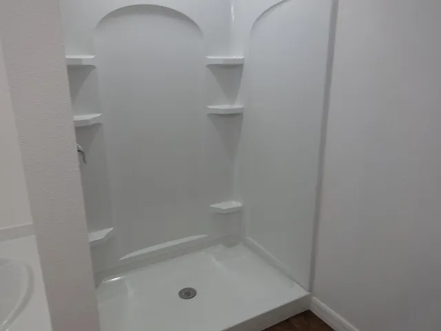 627 Chatham Walk Dr — Photo 13
