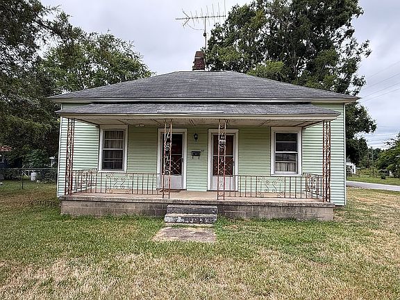 2nd image of 517 Barnwell St