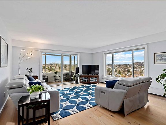 3rd image of 2920 Cook St #501