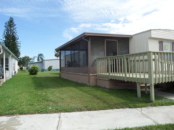 2nd image of 113 Bauer Dr