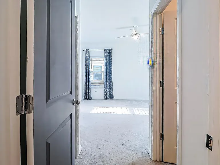 597 Lake Sinclair St — Photo 48