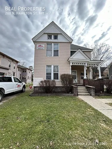 208 N Hamilton St Photo 1