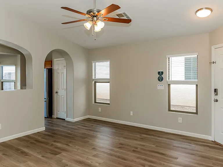 3409 Greenwood Springs Dr — Photo 3