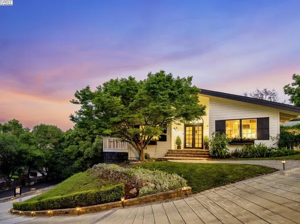 399 Oak Ln, Pleasanton, CA 94566
