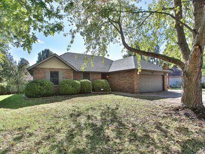 7002 W Dogwood St, Springfield, MO, 65802