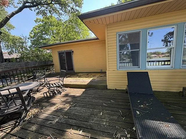 2 bed, 2.0 bath, 1503 sqft, $2,000 — Photo 2
