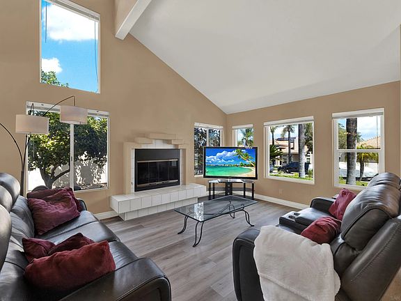 5th image of 1371 Westminster Pl