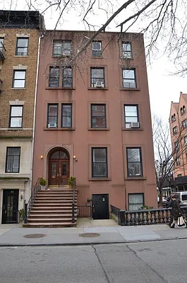 Rented by Jonathan Wachtel, LREB | media 17