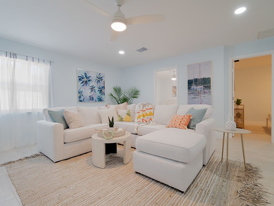 1st image of 1332 Longwood St #2