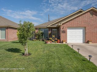 804 NE 6th St APT A, Dumas, TX 79029