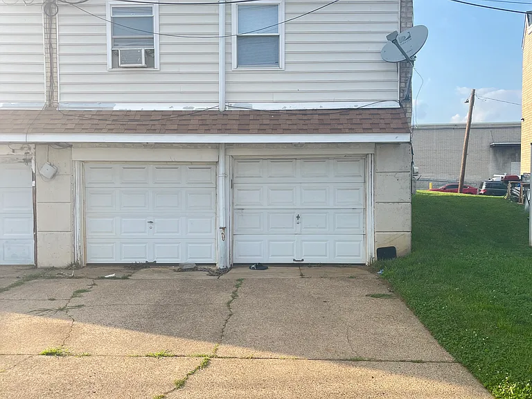 3302 Primrose Rd #2 — Photo 2
