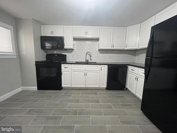 5th image of 503 King St