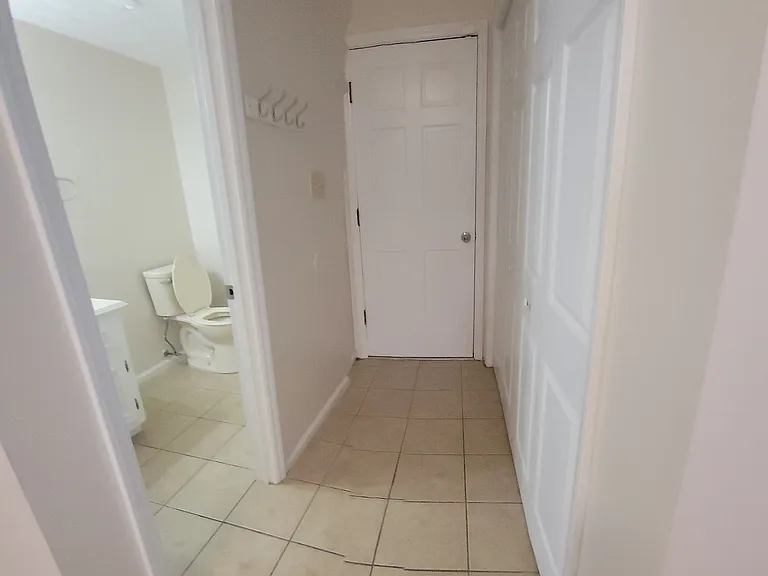 5843 Pettigrew Dr — Photo 2