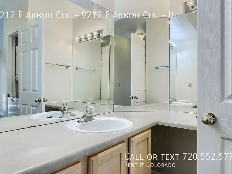 9212 E Arbor Cir #H — Photo 12