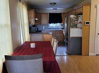 573 Manton Ave #B, Providence, RI 02909