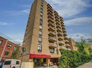 116-24 Grosvenor Ln, Richmond Hill, NY