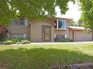 309 N 2nd St, Woodward, IA 50276