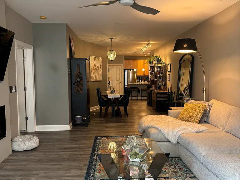 1915 N Water St #207 — Photo 15