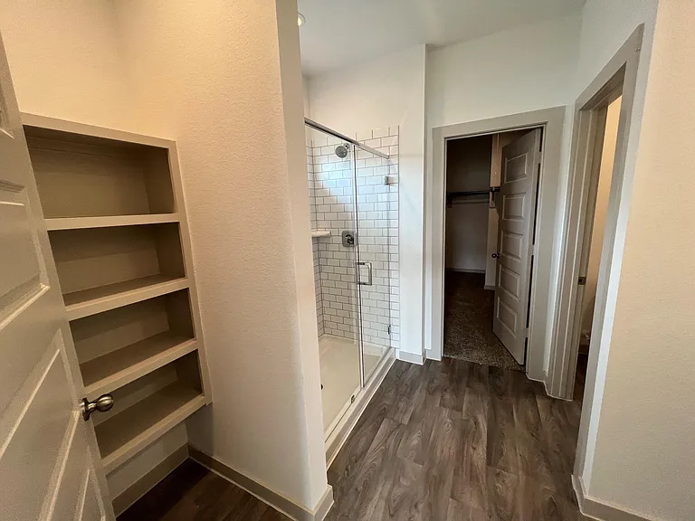 618 Thunder Cloud Dr — Photo 32