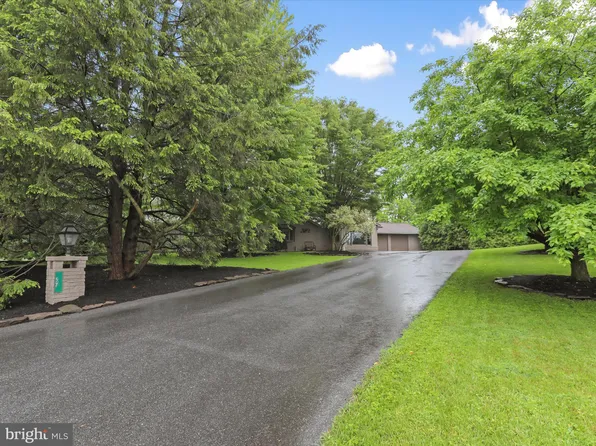 57 Linoak Rd, Chambersburg, PA 17202