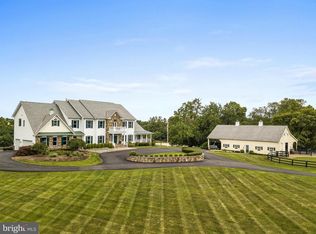 17100 Twin Maple Ln, Leesburg, VA 20176