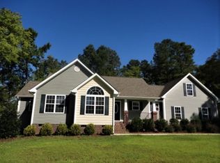 35 Burrage Dr, Angier, NC 27501