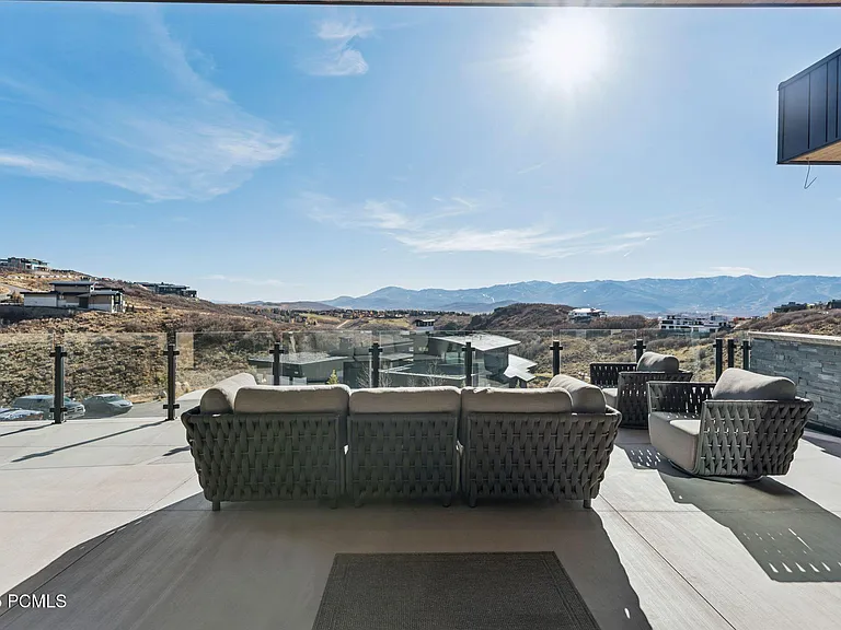 3404 E Wapiti Canyon Rd — Photo 25
