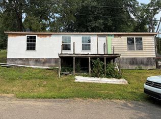 1203 5th St, New Martinsville, WV 26155