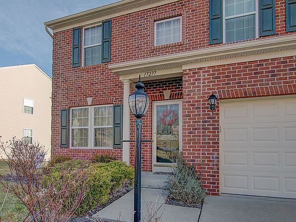 3rd image of 17277 Russett Farm Dr