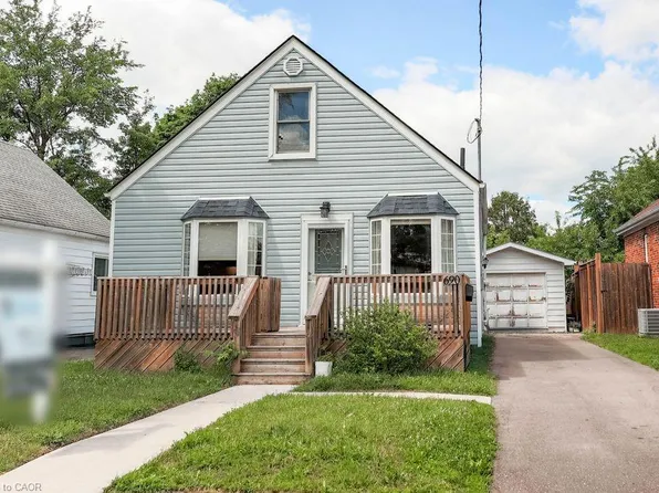690 Guelph St, Kitchener, ON N2H 5Y9