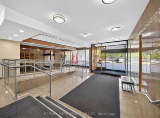 15 Torrance Rd #1102, Toronto, ON M1J 3K2