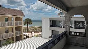 2 bed, 2.0 bath, 934 sqft, $6,000 — Photo 3