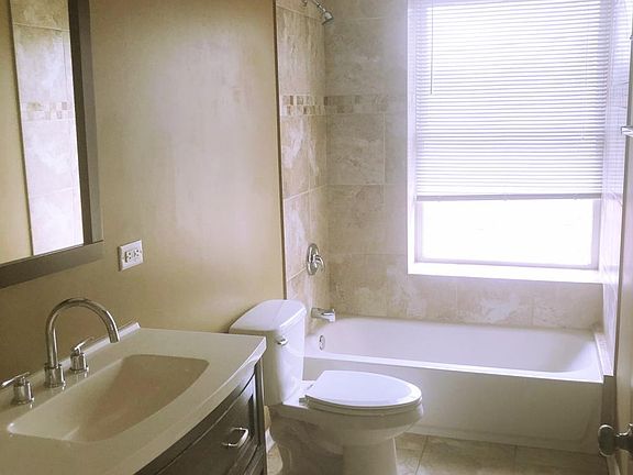 5th image of 1539 E 72nd St #3