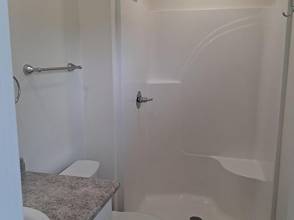 4th image of 4437 Ridge Rd
