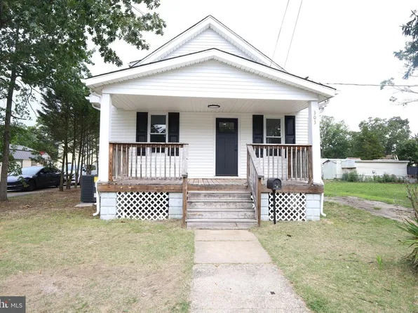 303 N 9th St, Millville, NJ 08332