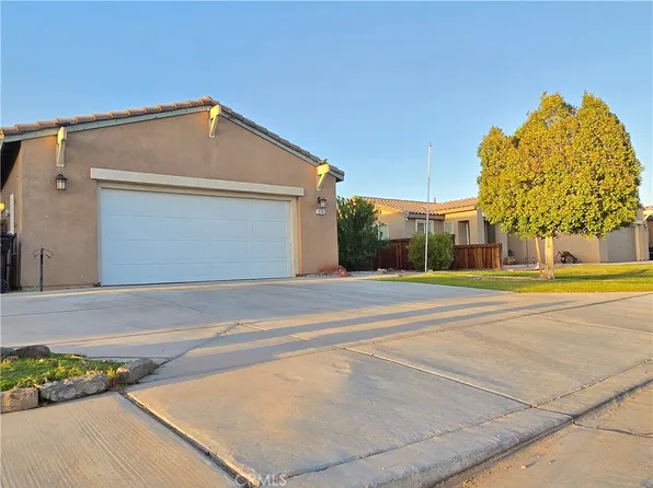 274 W La Paz Dr, Imperial, CA 92251