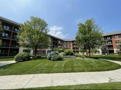 855 E 22nd St APT 113, Lombard, IL, 60148