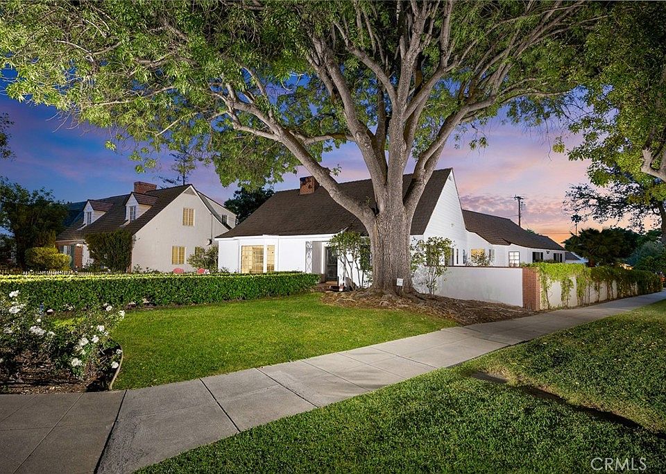 1st image of 2304 Melville Dr
