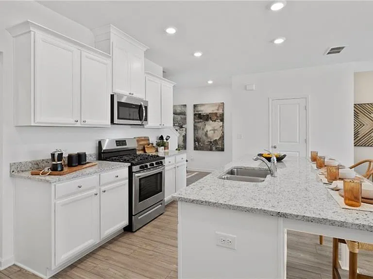 130 Star Ct — Photo 6