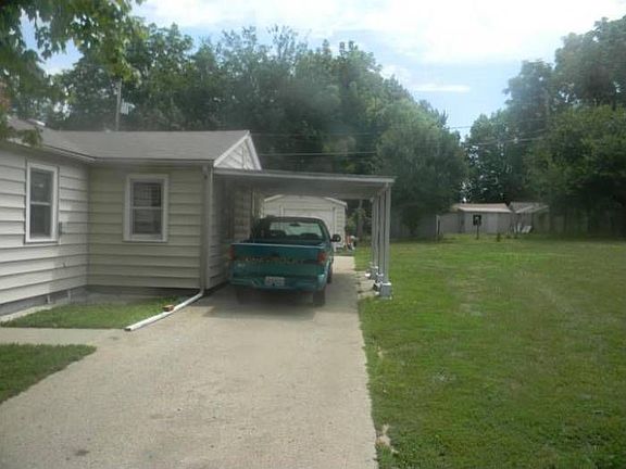 Carport