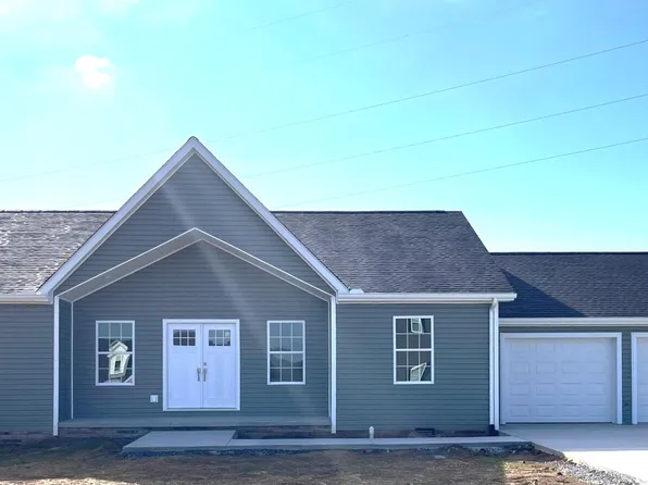 205 Thistle Dr, Bluff City, TN 37618