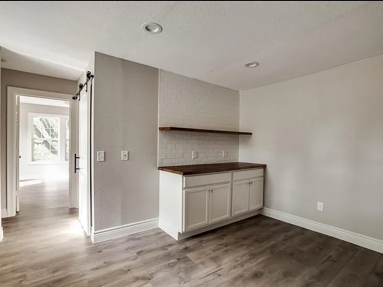 7135 Avenue C #3 — Photo 3