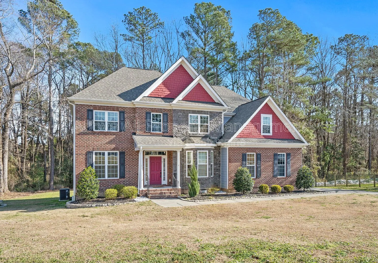 4 bed, 3.0 bath, 2876 sqft, $2,725 — Photo 2